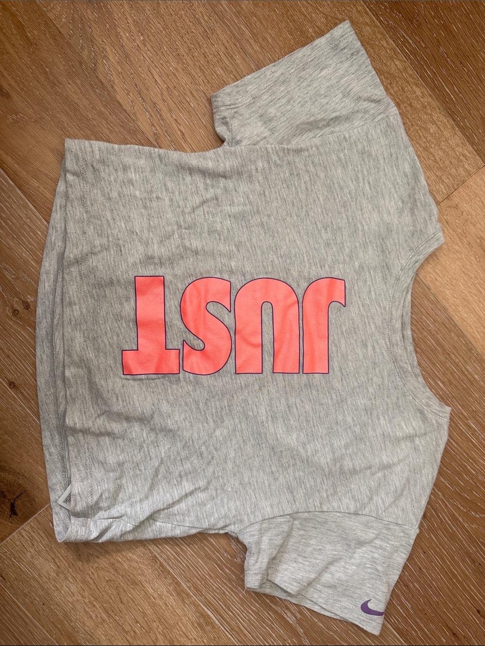 Nike Kids size 6x Gray Tee with Pink 'JUST' Graphic